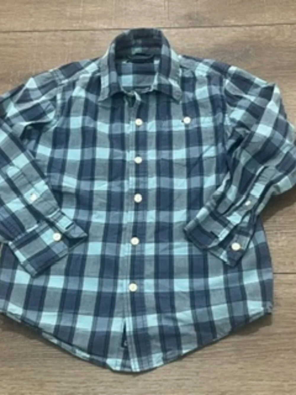 Gap Kids Boys shirt Size SMALL Blue & Turquoise Plaid Button up Long Sleeve